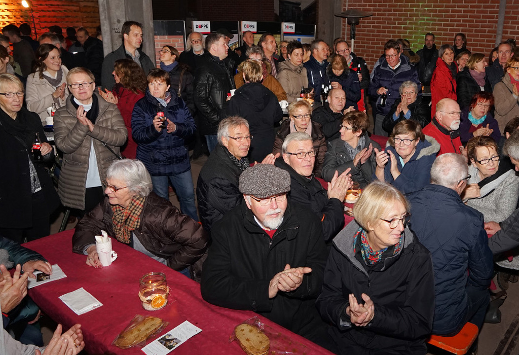 Weihnachtskonzert der Band ELis Fine in der Ziegelei